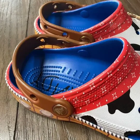 NWT Crocs Pixar Toy Story Woody size Junior 5 kids clogs